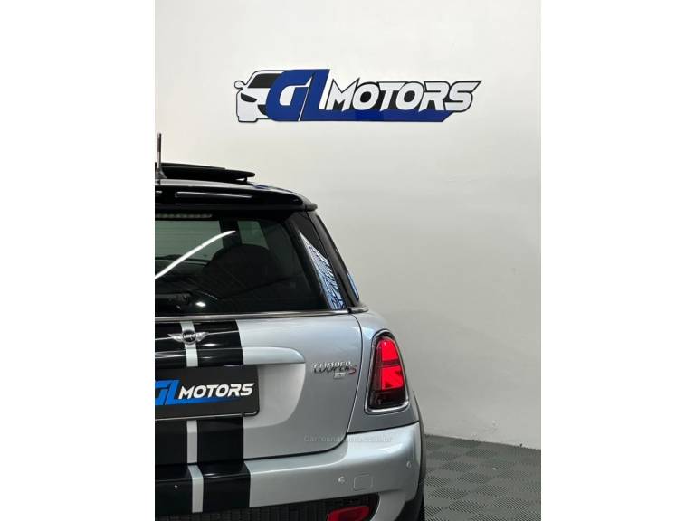 MINI - COOPER - 2010/2010 - Prata - R$ 69.900,00