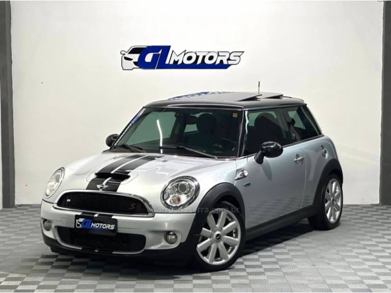 MINI - COOPER - 2010/2010 - Prata - R$ 69.900,00