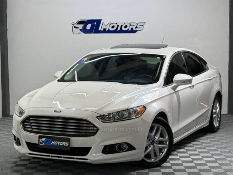 FORD - FUSION - 2016/2016 - Branca - R$ 78.900,00