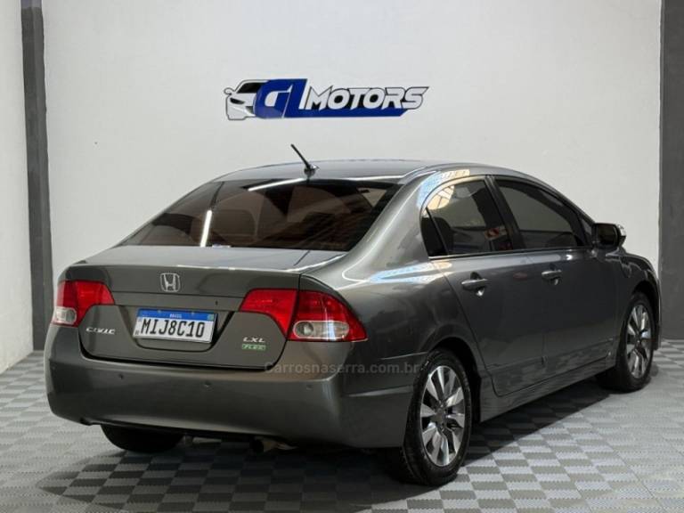 HONDA - CIVIC - 2010/2010 - Cinza - R$ 52.900,00