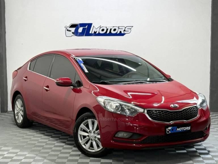 KIA MOTORS - CERATO - 2014/2014 - Vermelha - R$ 64.900,00