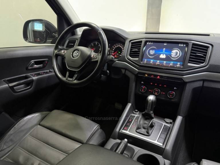 VOLKSWAGEN - AMAROK - 2019/2019 - Cinza - R$ 154.900,00