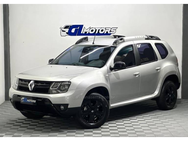 RENAULT - DUSTER - 2016/2016 - Prata - R$ 63.900,00