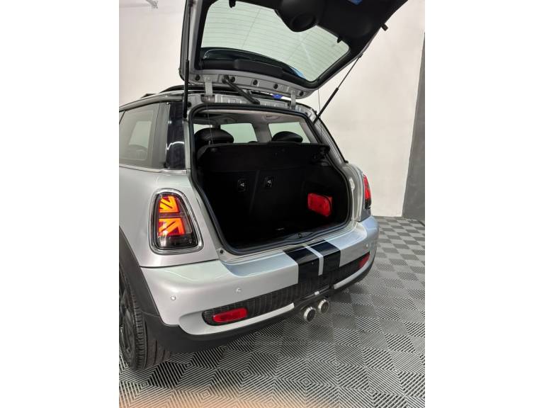 MINI - COOPER - 2010/2010 - Prata - R$ 69.900,00